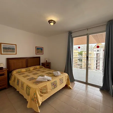 Santa Rosa Palmyra * Salou
