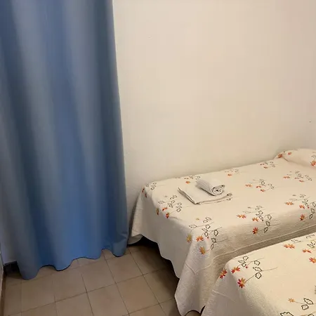 Santa Rosa Palmyra * Салоу